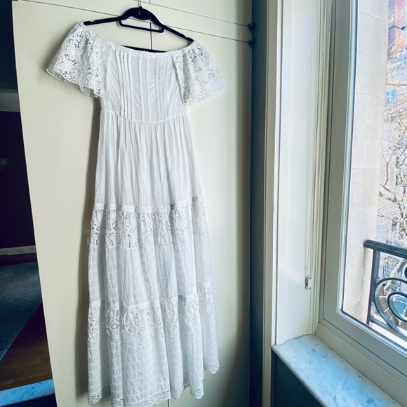 Valentino White Summer Tiered Maxi Dress Spa Collection - Picture 3 of 10